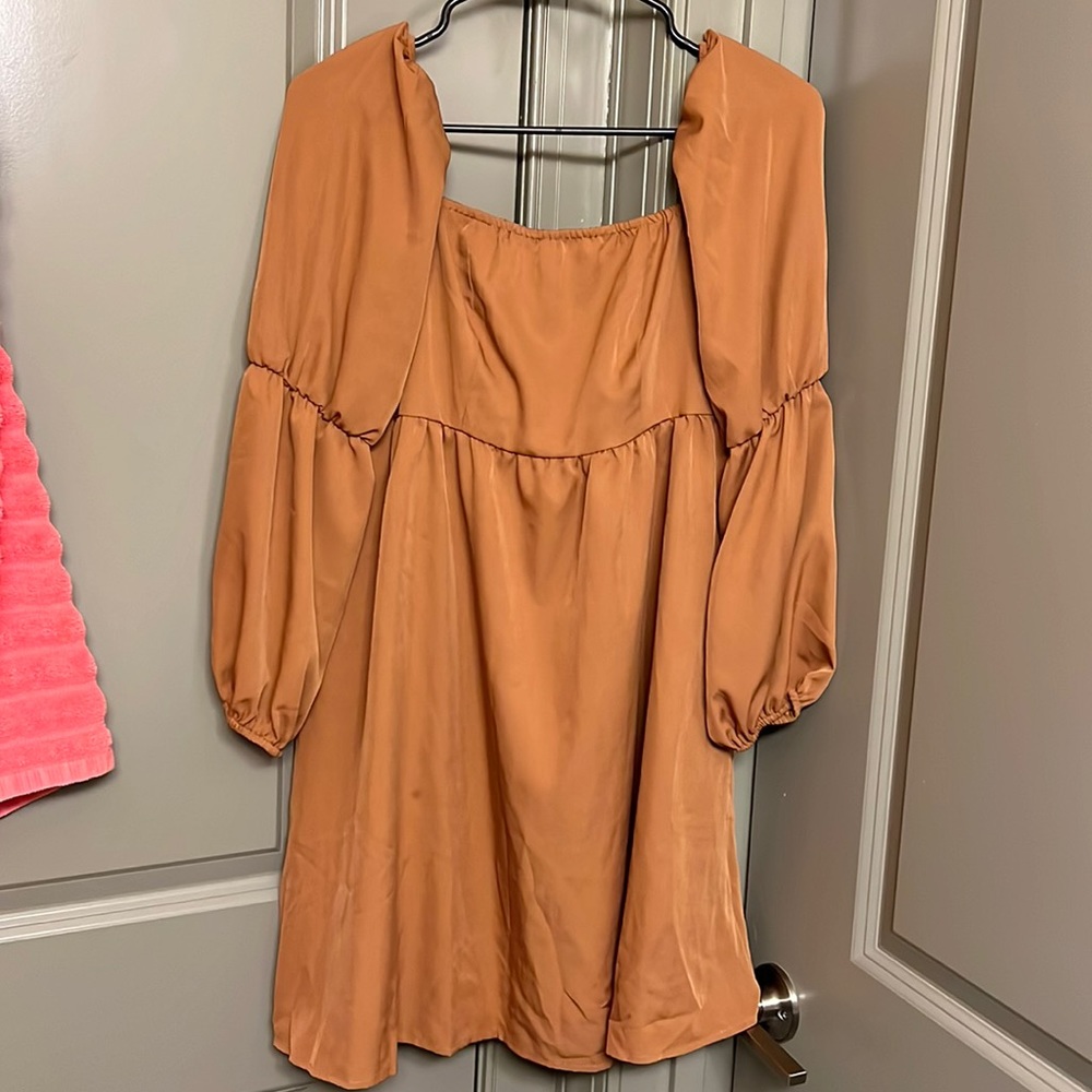 Cute copper brown puff sleeve dress medium